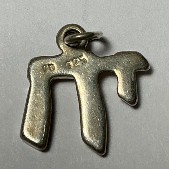 Sterling Silver Chai Charm - Picture 3 of 4